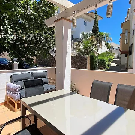 Fuer 6 Personen Ca 100 Qm In Nerja, Andalusien Costa Del Sol Lejlighed *